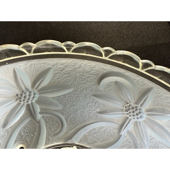 VINTAGE ART DECO STYLE GLASS DOME CEILING LAMP SHADE - 10" WIDE 3 HOLE HANGING - Picture 5 of 7